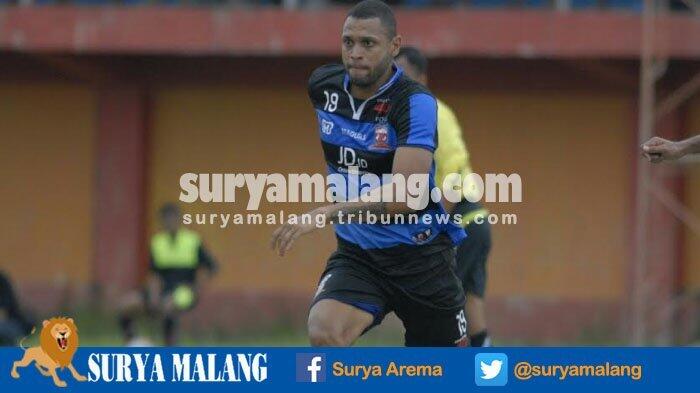 MU Pinjamkan Luis Carlos Junior ke Persija Jakarta