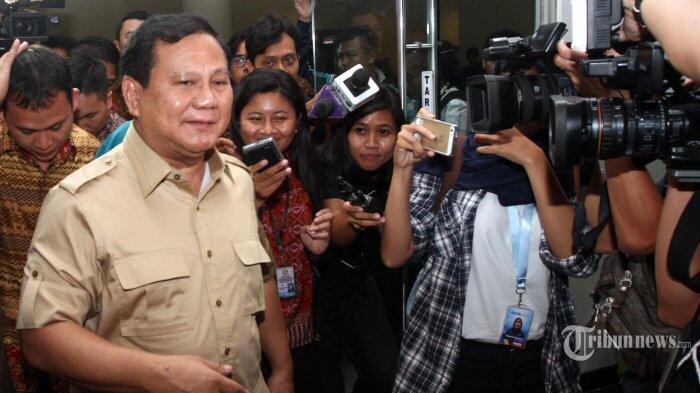 Prabowo Subianto Keliling NTB dan Tidur di Tenda
