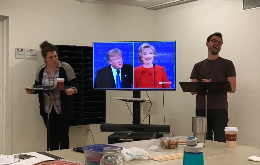 Apa yang terjadi kalo Donald Trump adalah wanita dan Hillary Clinton adalah pria?