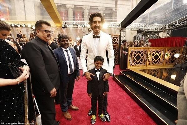 Aktor Cilik Ini Balik Ke Lingkungan Miskin Sehabis Hadiri Oscar 