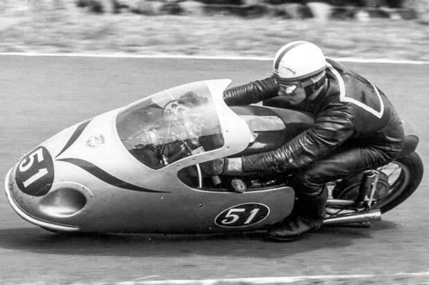 Juara Dunia MotoGP dan F1, John Surtees Tutup Usia