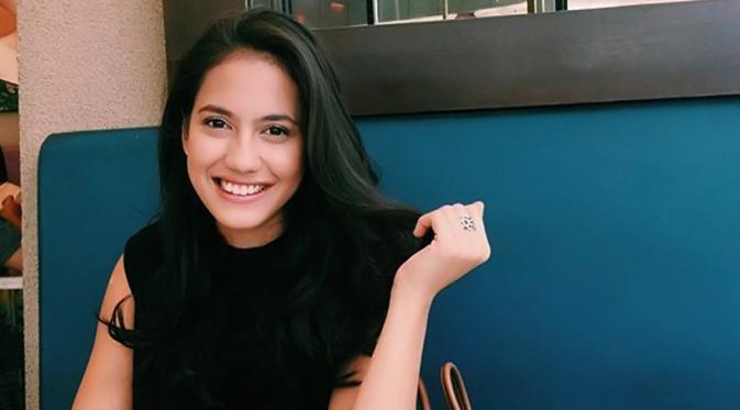 Unggah Gambar Bugil, Pevita Pearce Tuai Kontroversi