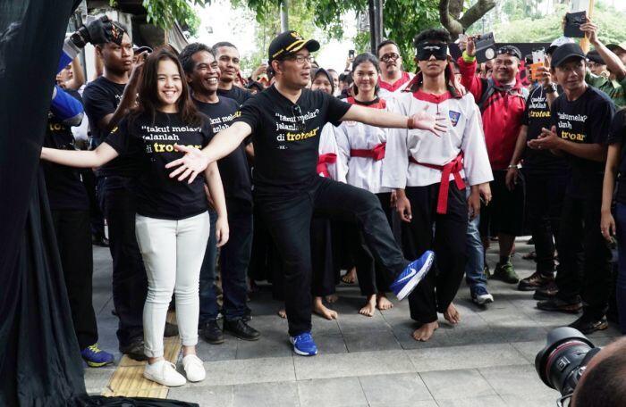 Ridwan Kamil dan kelakar merendahkan transgender