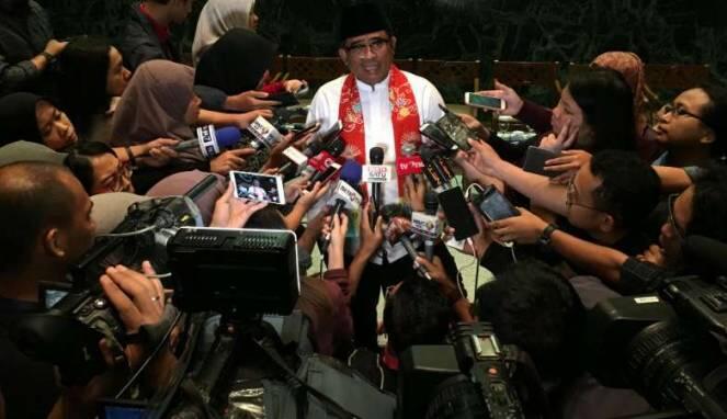 Spanduk Larangan Salatkan Jenazah Terbanyak di Jaktim