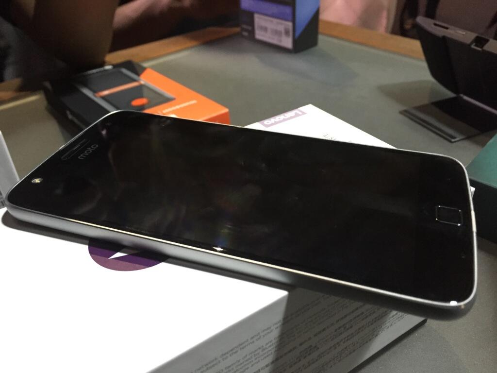 &#91;TC MOTO Z&#93; malem mingguan bersama moto Z lovers