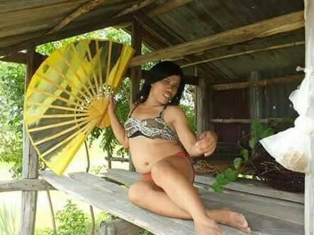 maen ama lidiboi, dimencretni, ngamuk, bensongnya ditibanin batu