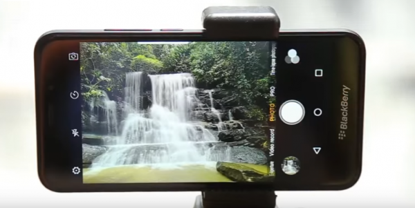 Blackberry Aurora - Ini Loh 4 Kelebihannya