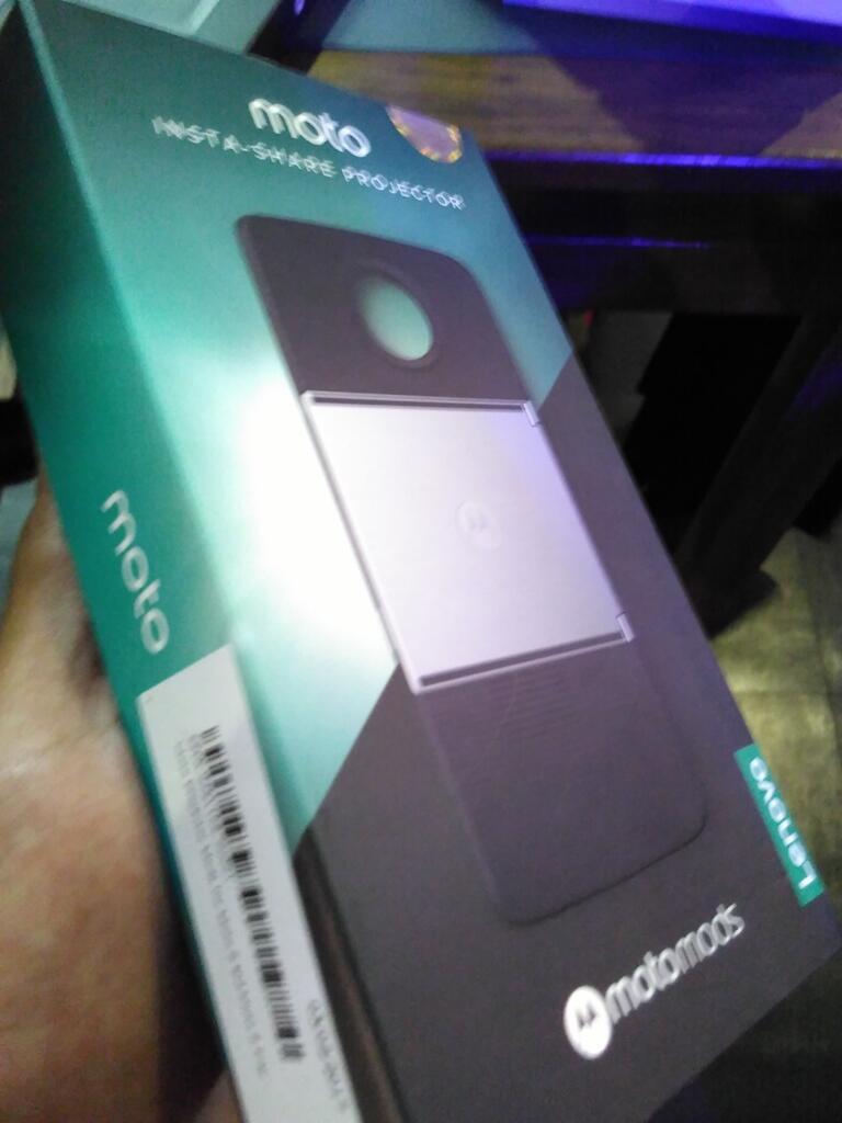 &#91;TC MOTO Z&#93;Speaker Mod MOTO Z membuat musik jadi lebih nyata