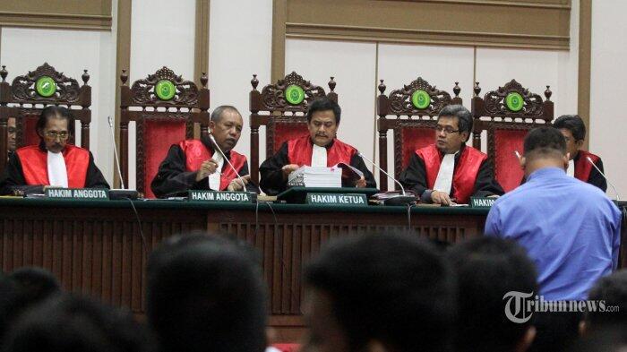 Hakim Kabulkan Dengarkan Keterangan Saksi Ahli Jaksa yang Dihadirkan Kubu Ahok