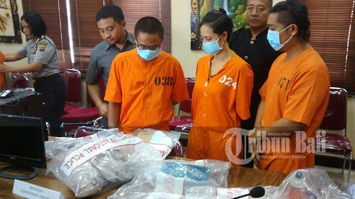 Akun Facebook ‘Dewa Komang Praja' Pajang Gadis untuk Bisnis Esek-esek