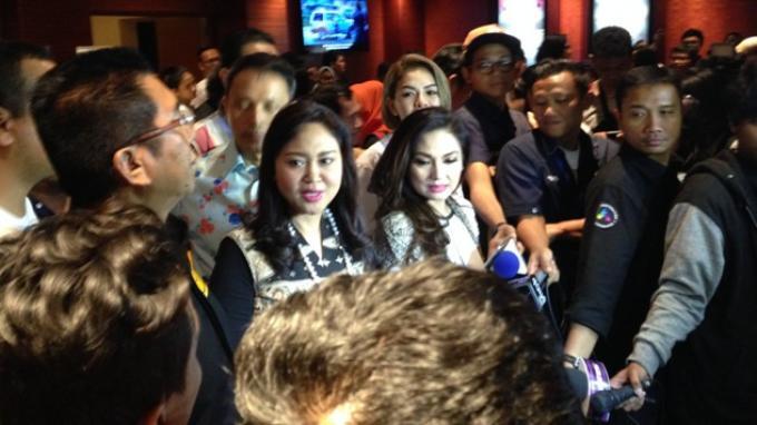 Kaget, Reaksi Istri Djarot Saiful Usai Nonton Film Jakarta Undercover