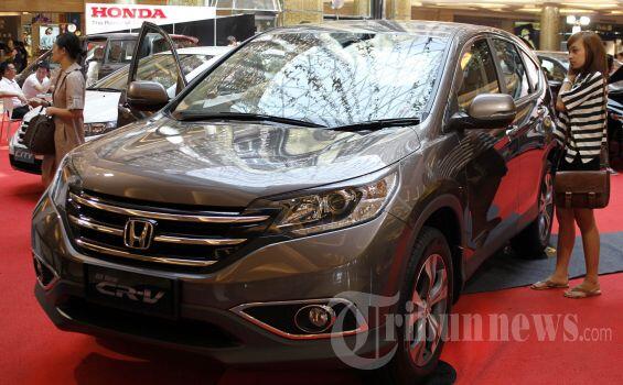 Mobil Bekas Honda CR-V Ber-sunroof Laku Keras