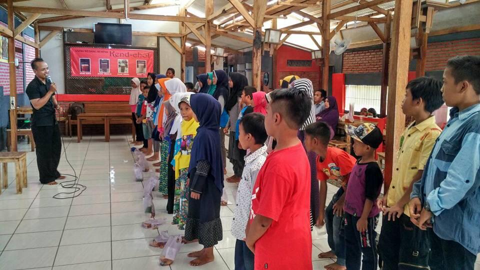 &#91;FR&#93; Baksos &amp; Gath 6 Tahun Kaskus Regional Cilacap + Santunan 50 Anak 