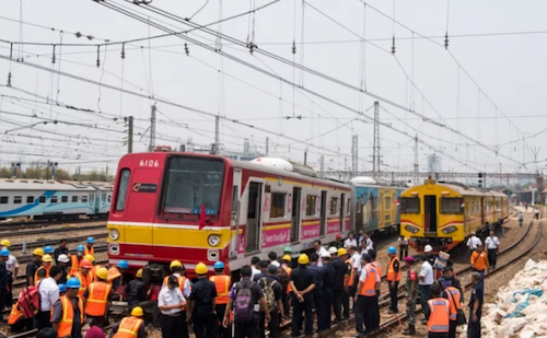 KRL Bekasi-Manggarai Anjlok, Begini Kondisinya