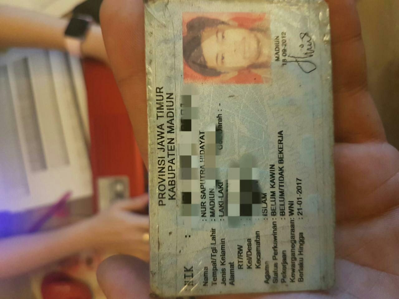 Pengalaman gak enak beli kursi di Informa Surabaya.