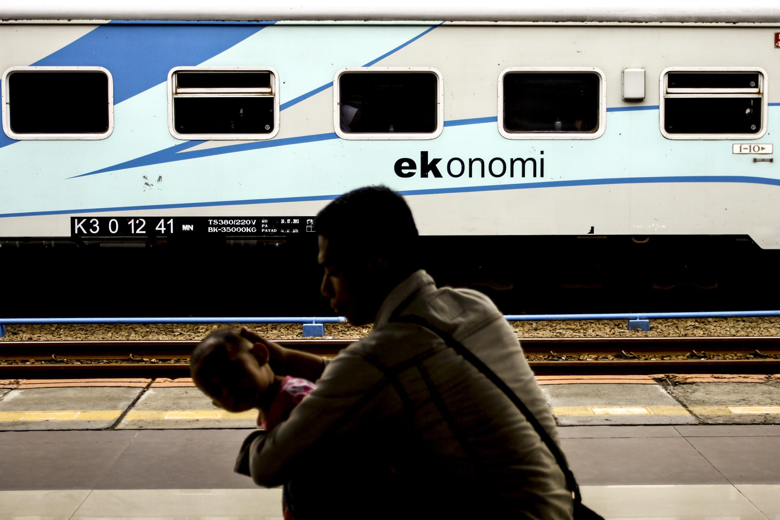 Tiket KA Lebaran Bisa Dipesan Mulai 17 Maret