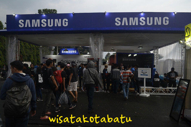 Jakcloth Goes To Surabaya With Samsung. KEREEN!  KASKUS
