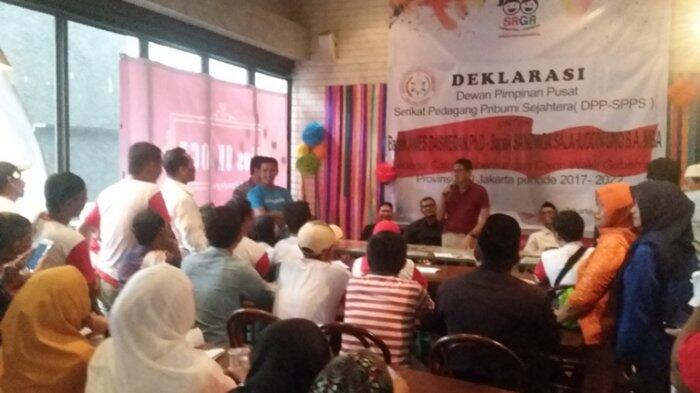 PKL se-DKI Jakarta Dukung Anies-Sandi