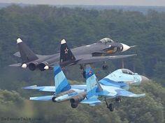 Mengenal Su-47 Berkut, Pesawat Yang Sayapnya Terbalik