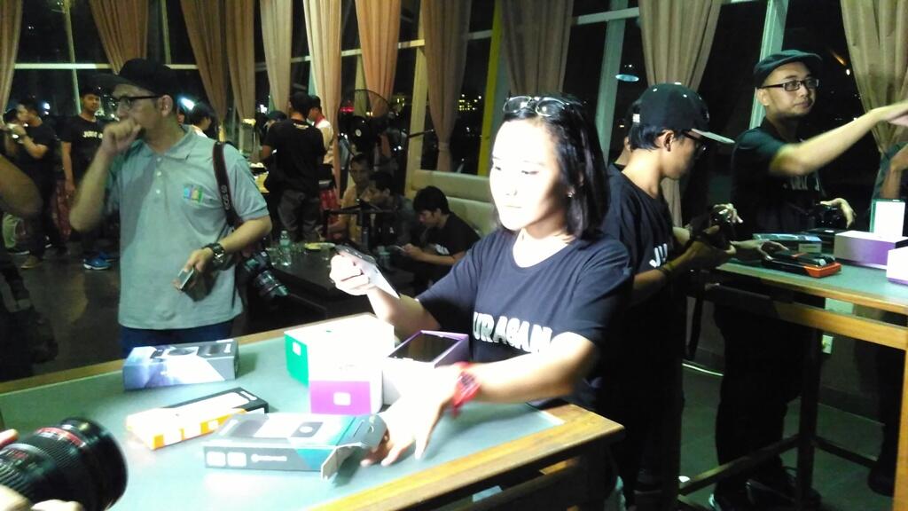 &#91;TC MOTO Z&#93; MOTO Z jalan - jalan ke Ngayogyakarta Hadiningrat