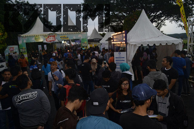 &#91;FR&#93; Menginvasi Booth Samsung di SAMSUNGXJAKCLOTH MALANG