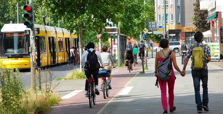 Keren Gan! Berlin Bangun 12 Jalan Bebas Hambatan bagi Pengguna Sepeda