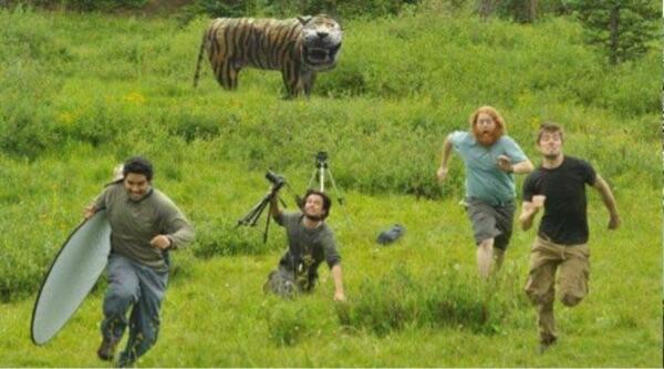 Patung Macan Nyengir Maskot Kodam Siliwangi Disorot Dunia