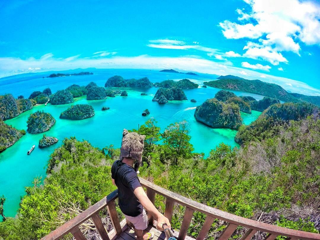 Explore RAJA AMPAT 5D 4N &#91;Wayag, Pianemo, Kabui, Pasir Timbul&#93; 24-28 April