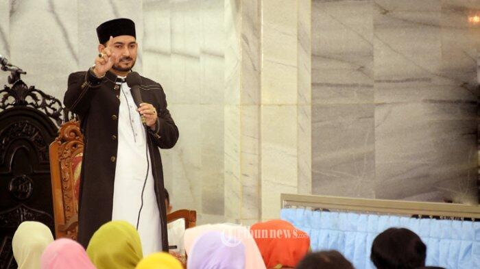 Karena Kegantengan Ustaz Al Habsyi, Banyak yang Ingin Jadi Selirnya