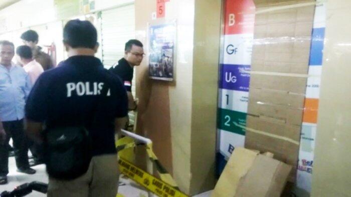 Cerita Anies Berada di Lokasi Jatuhnya Lift di Blok M Square