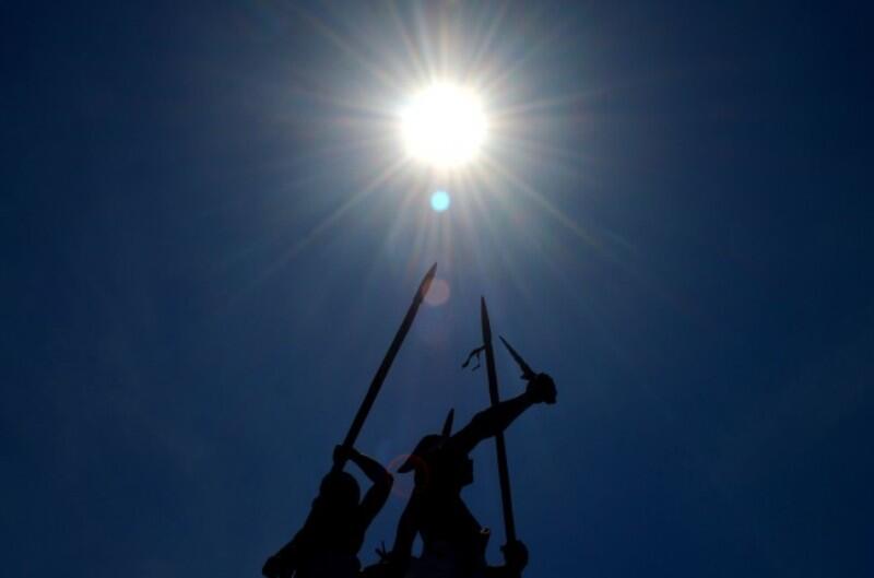 Masyarakat Diminta tak Khawatirkan Dampak Equinox