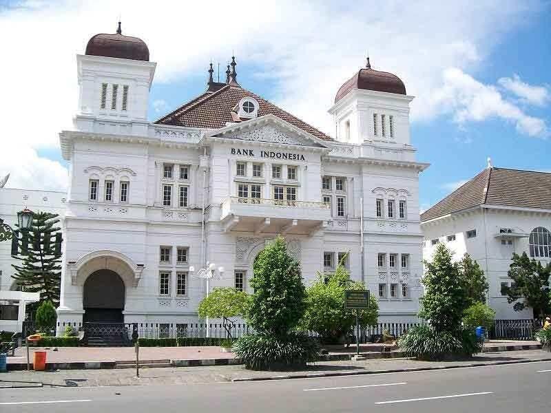 Woooww...7 Bangunan Belanda di Indonesia yang paling megah