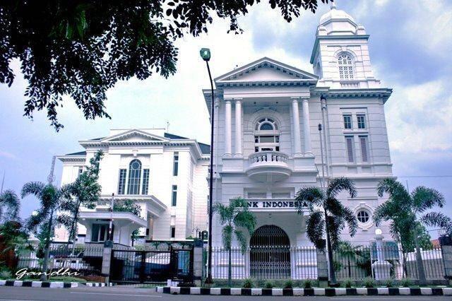 Woooww...7 Bangunan Belanda di Indonesia yang paling megah