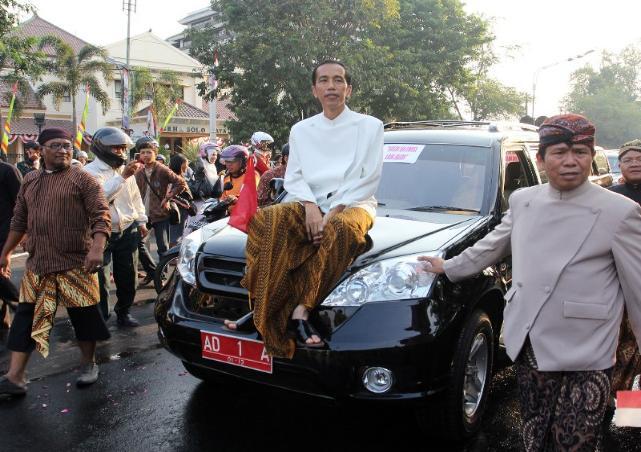 Mobil kepresidenan Jokowi mogok saat kunker ke Kalimantan Barat