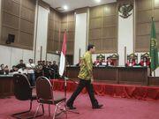 Ibu Patmi, peserta aksi 'dipasung semen' berpulang
