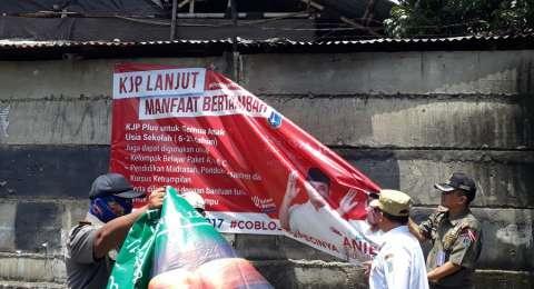 POLISI KANTONGI NAMA OTAK SPANDUK TOLAK JASAD PRO AHOK