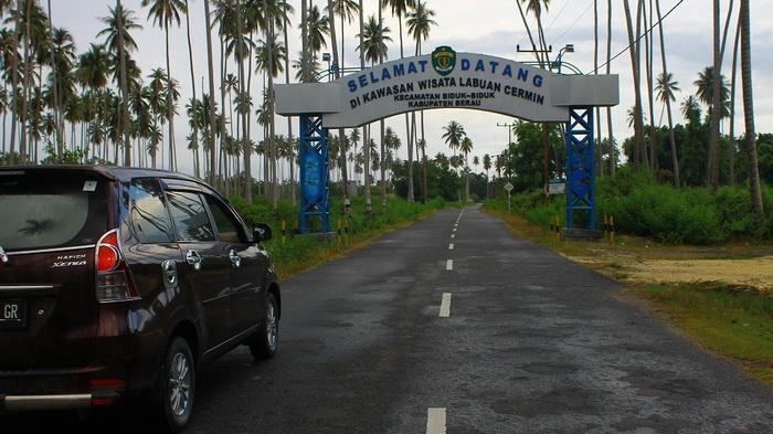 1 Danau.. 2 Rasa.. Labuhan Cermin.. Kalimantan Timur