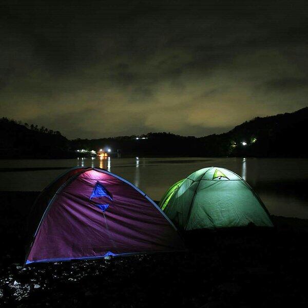 Bosen Ngecamp di Gunung? Cobain Tempat Seru Ini