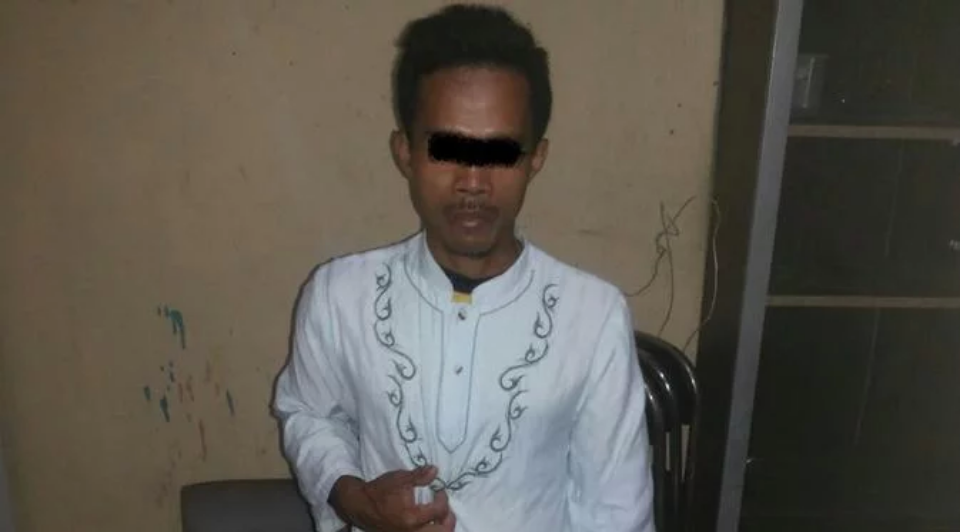 Warga Cilegon Usir Pencuri Celana Dalam Wanita