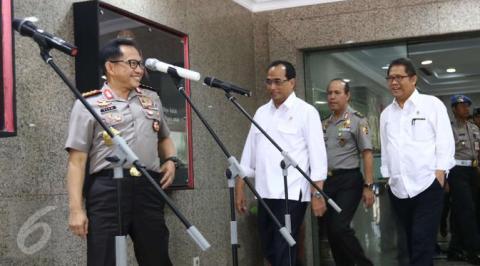 Tarif Taksi Online Naik, Kenapa Bukan Konvensional yang Turun?
