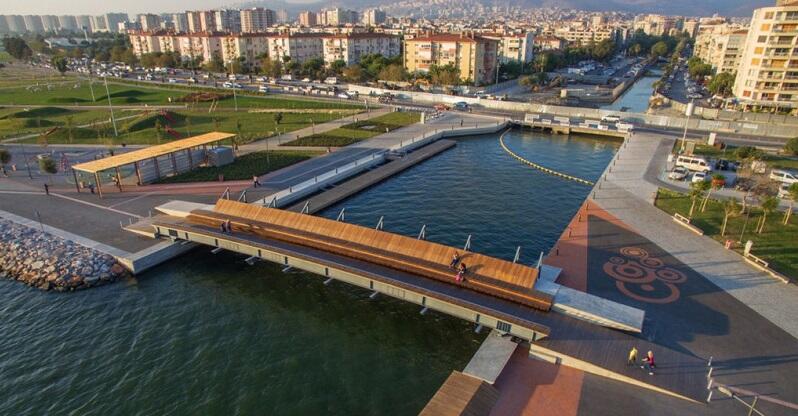 Keren Gan! Jembatan dan Taman Kota Turki Ini Tawarkan Pemandangan Sunset Mengagumkan