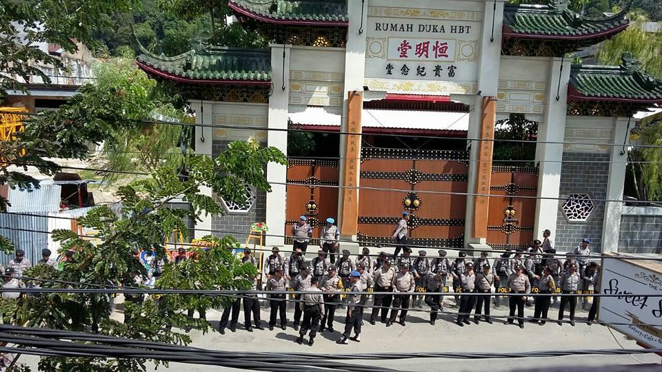 (Keterlaluan) Ormas Islam Padang Demo Rumah Duka Tionghoa