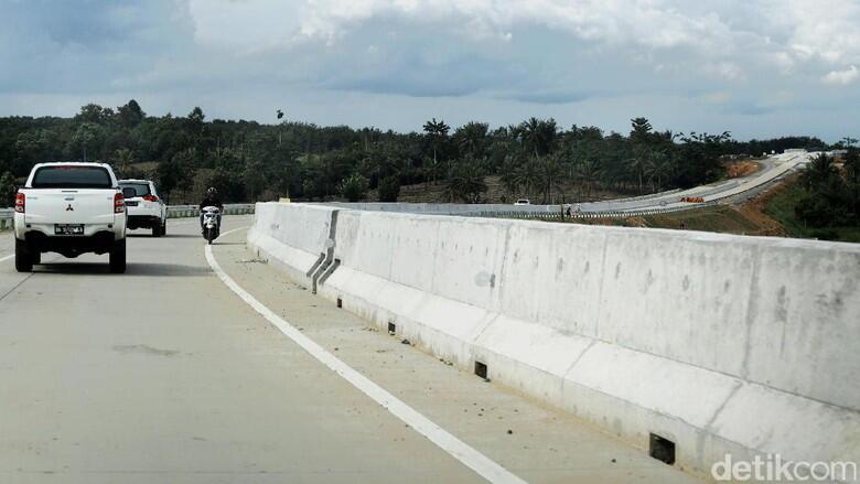 Sri Mulyani: 2.528 Km Jalan Terbangun di Era Jokowi