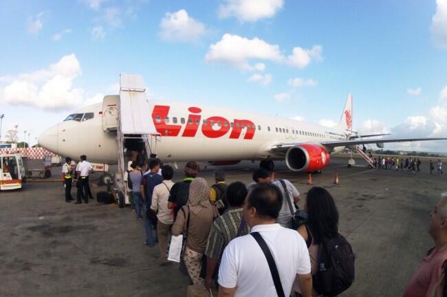 Maskapai Lion Air Telantarkan Penumpang hingga 12 Jam