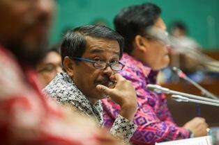 Maskapai Lion Air Telantarkan Penumpang hingga 12 Jam