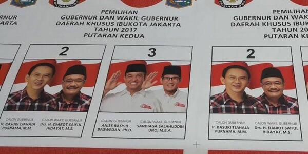 Djarot Juga Berpeci di Surat Suara, Anies: Kita Otentik Bukan KW