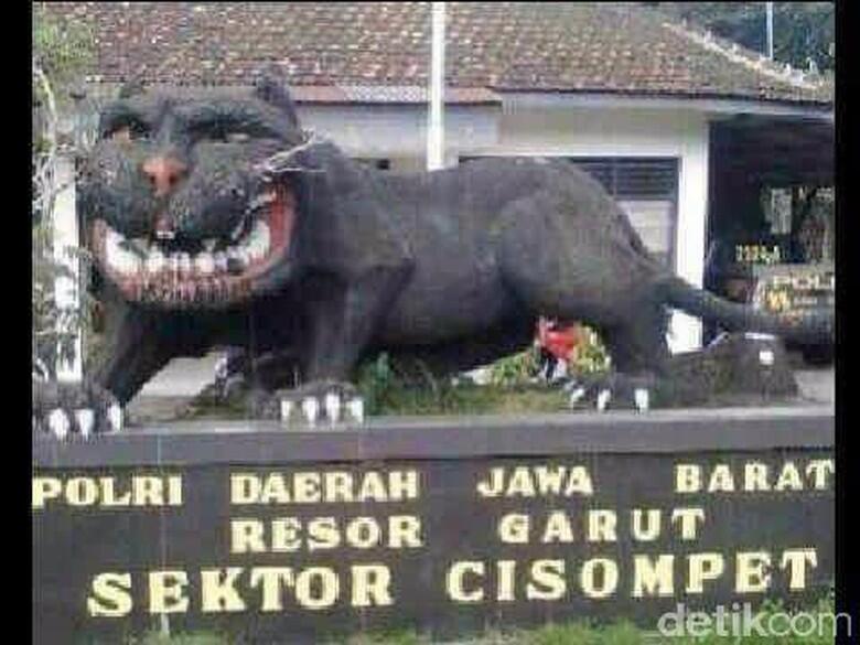 Selain macan lucu cisewu. ini dia 11 Patung macan yang bentuknya malah bikin ngakak