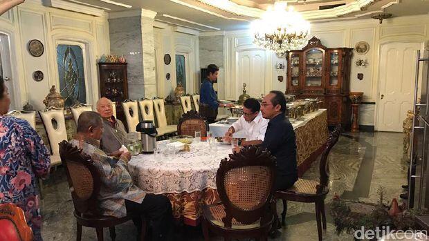 Usai Bertemu Probosutedjo, Sandiaga: Kami Keluarga Dekat, Didukung