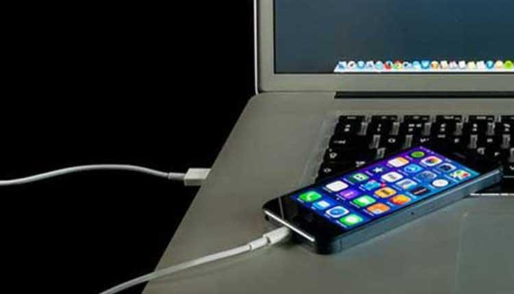 Tips Mempercepat Pengisian Baterai Smartphone
