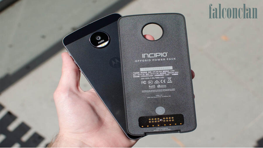 &#91;TC MOTO Z&#93; Gunakan Incipio Off GRID Power Pack Mod di kala hape lowbatt